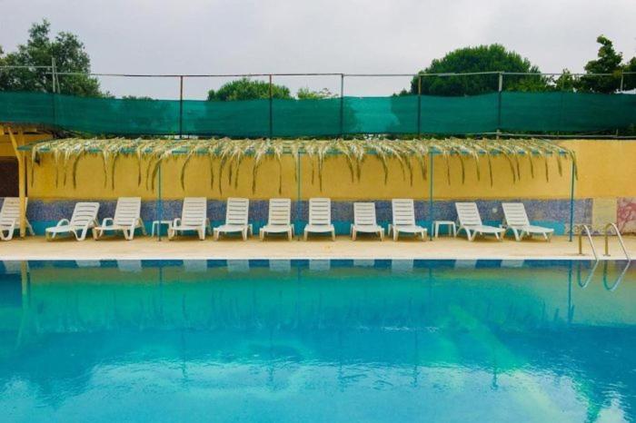 Cicek Evler Tatil Koeyue Hotel Armutlu ภายนอก รูปภาพ